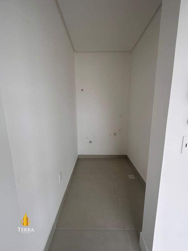 Brava Palace Residence Apartamento com 4 quartos, Praia Brava: 