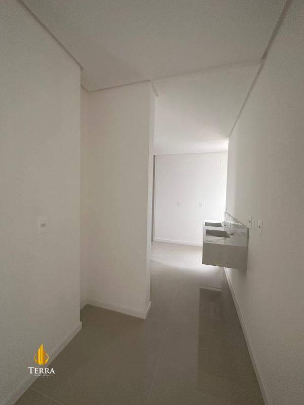 Brava Palace Residence Apartamento com 4 quartos, Praia Brava: 
