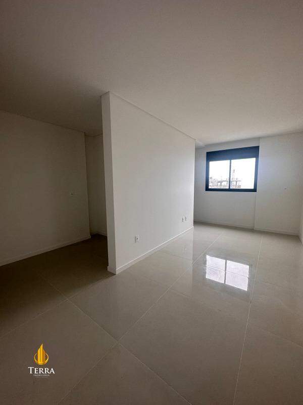 Brava Palace Residence Apartamento com 4 quartos, Praia Brava: 