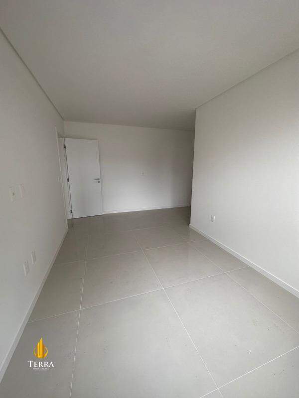 Brava Palace Residence Apartamento com 4 quartos, Praia Brava: 