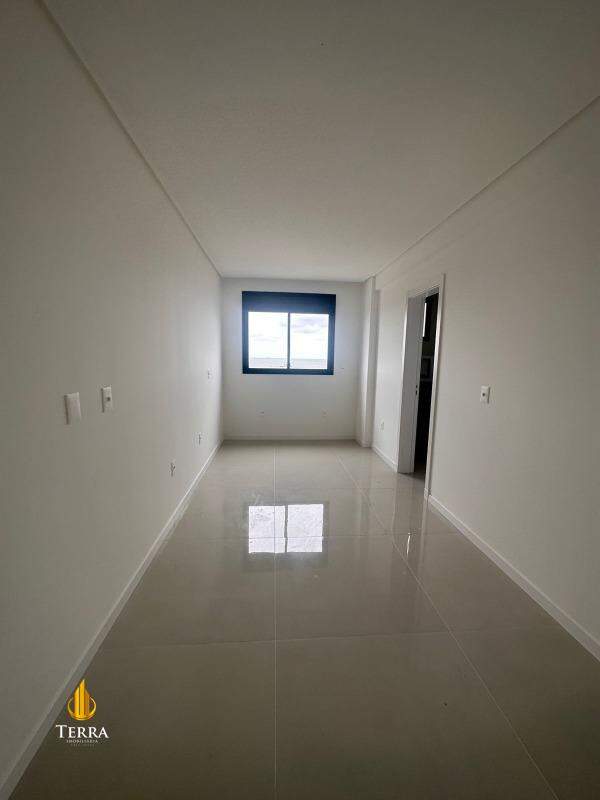 Brava Palace Residence Apartamento com 4 quartos, Praia Brava: 