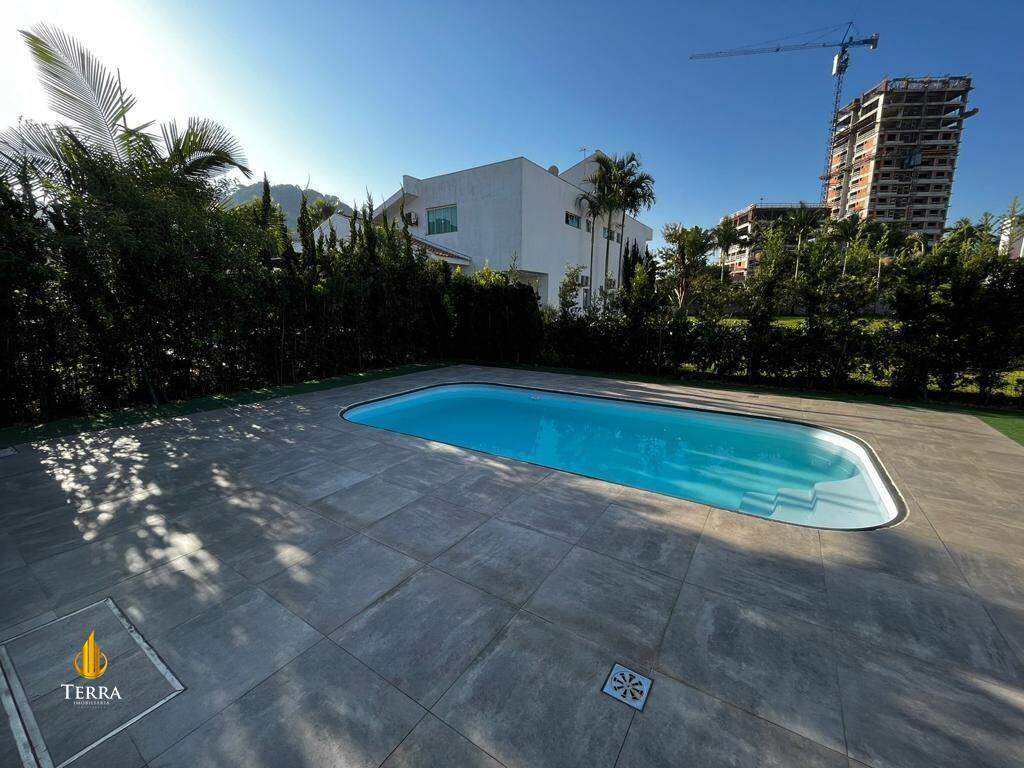 Condomínio Horizontal Praia Brava Casa em Condomínio com 4 quartos, Praia Brava: 