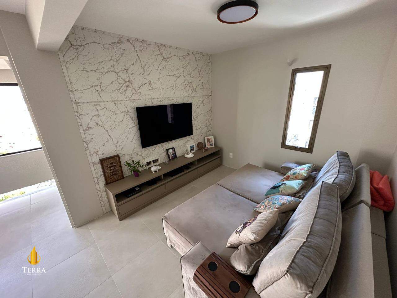 Edifício Reino Unido Apartamento com 3 quartos, Centro: 