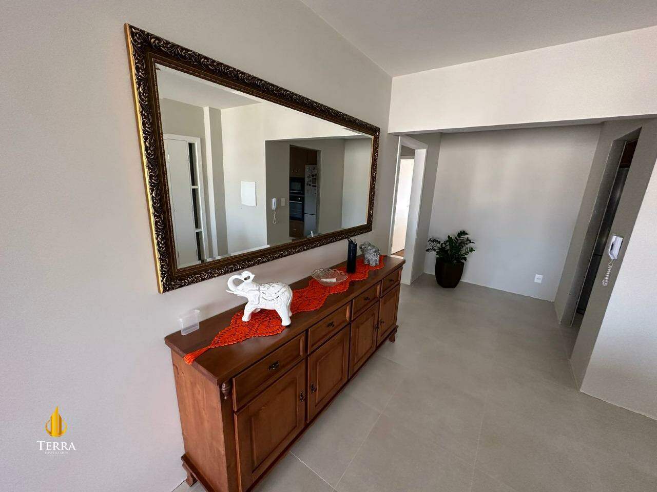 Edifício Reino Unido Apartamento com 3 quartos, Centro: 