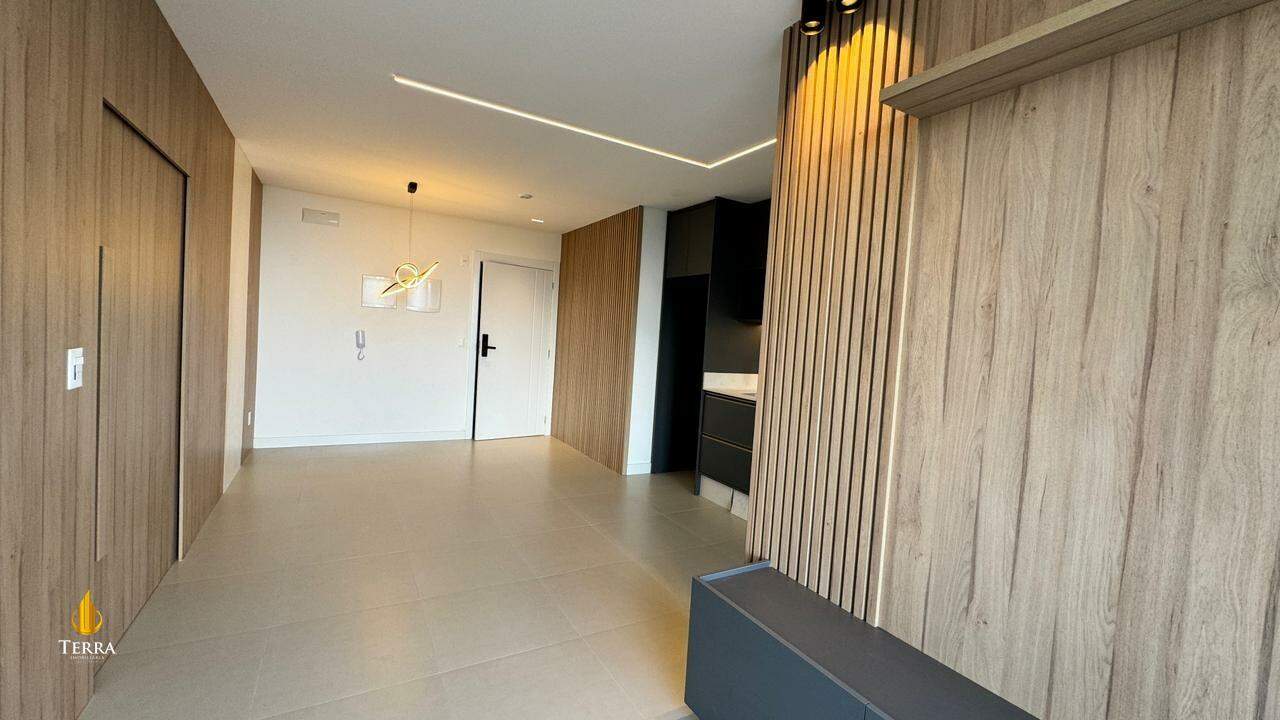 Apartamento com 1 quarto, Praia Brava: 