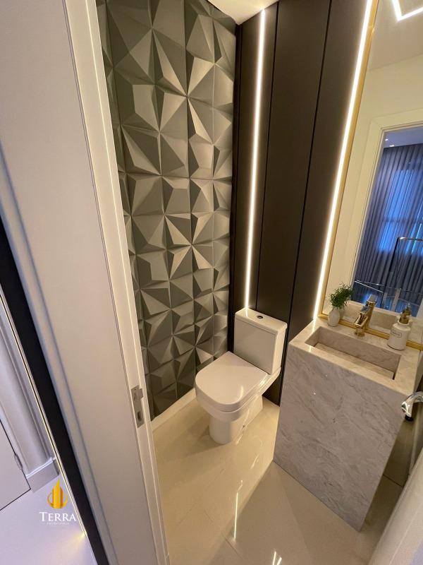 Hamptons Village Apartamento com 3 quartos, Centro: 