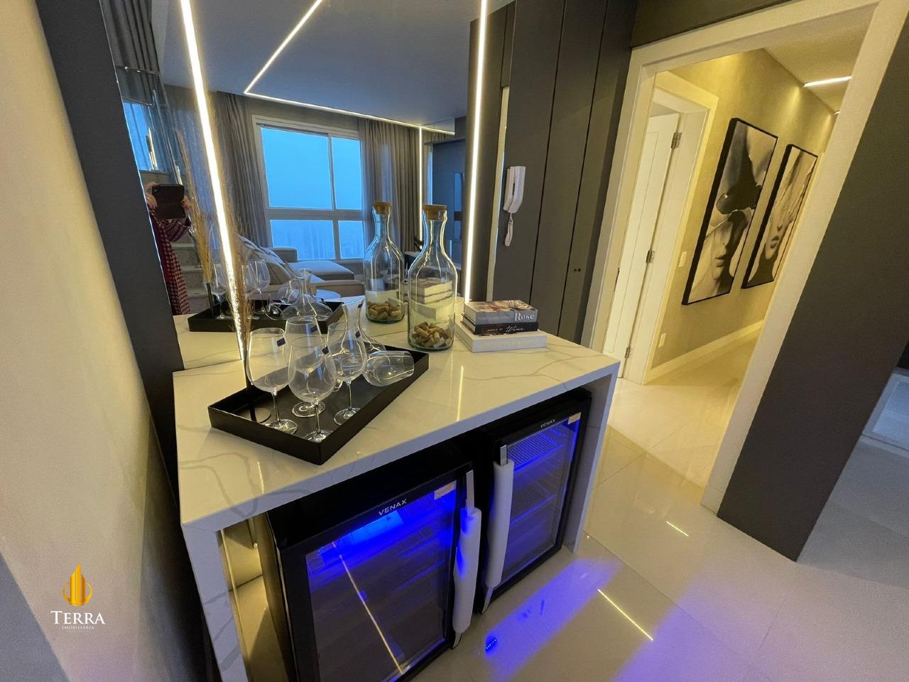 Hamptons Village Apartamento com 3 quartos, Centro: 