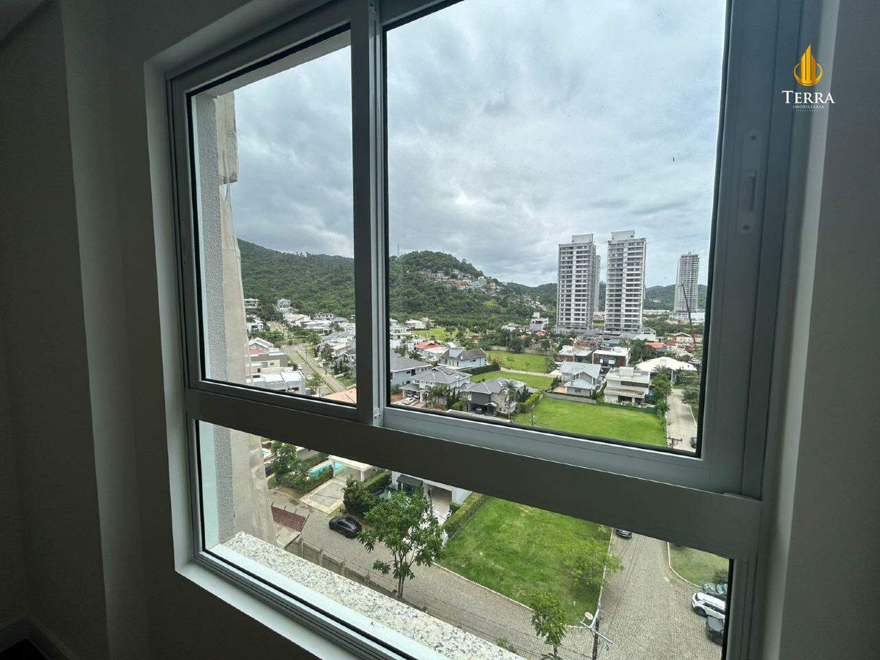 Duo Praia Brava Apartamento com 3 quartos, Praia Brava: 