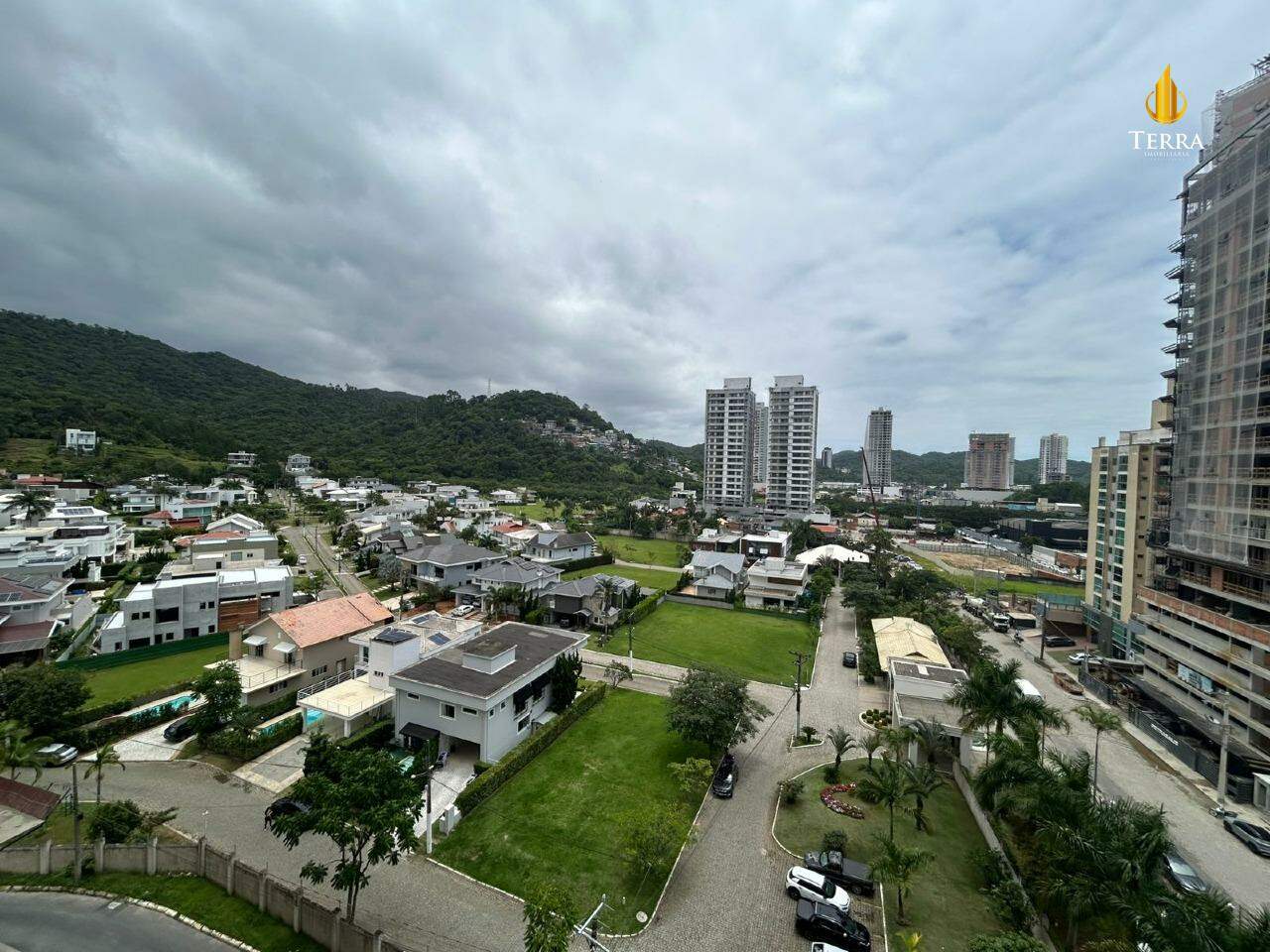 Duo Praia Brava Apartamento com 3 quartos, Praia Brava: