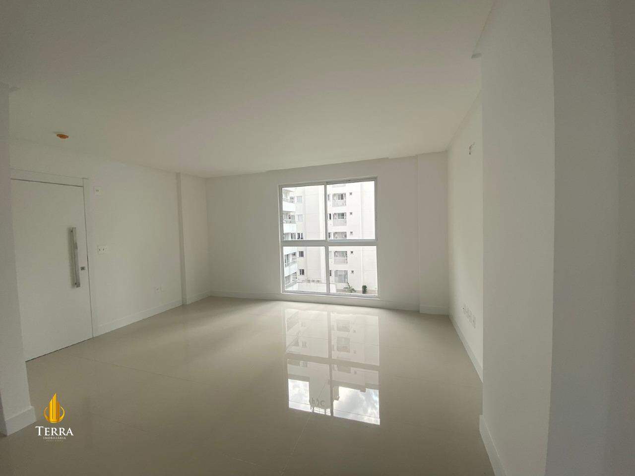 Edifício Gran Vintage Apartamento com 3 quartos, Centro: 