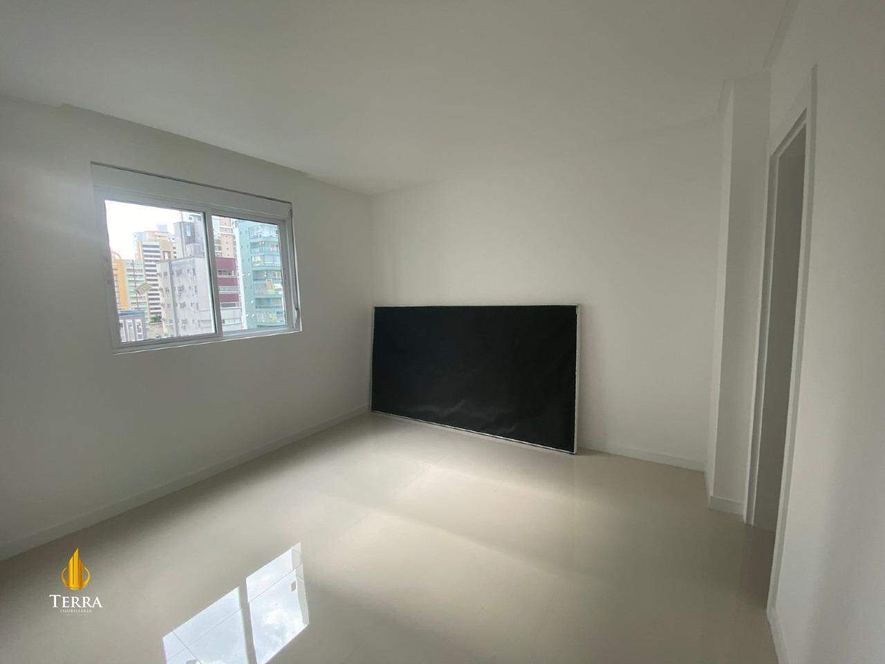 Edifício Gran Vintage Apartamento com 3 quartos, Centro: 
