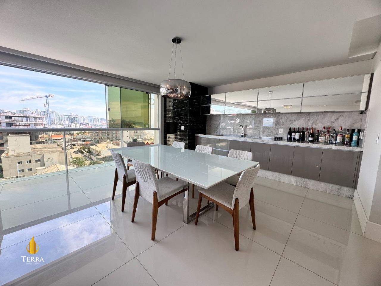 Mirage Residence Praia Brava Apartamento com 4 quartos, Praia Brava: 