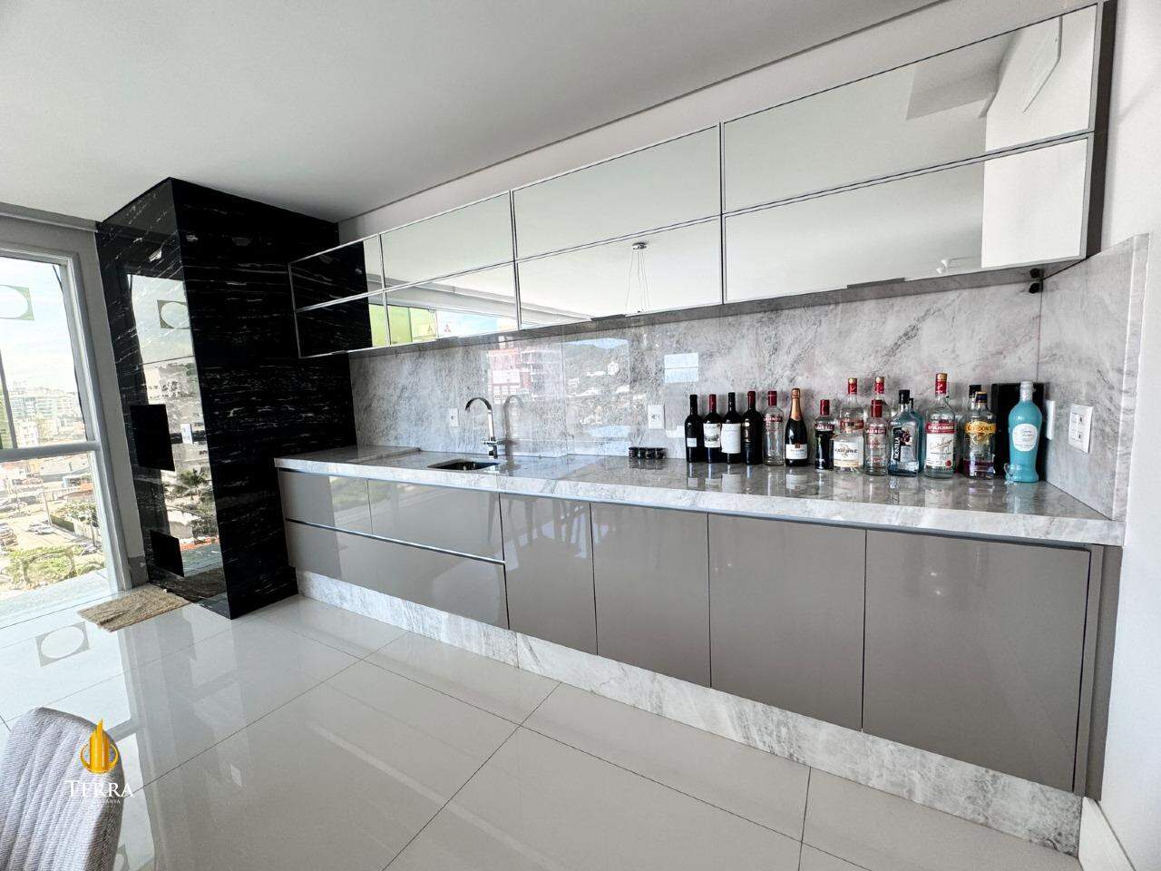 Mirage Residence Praia Brava Apartamento com 4 quartos, Praia Brava: 