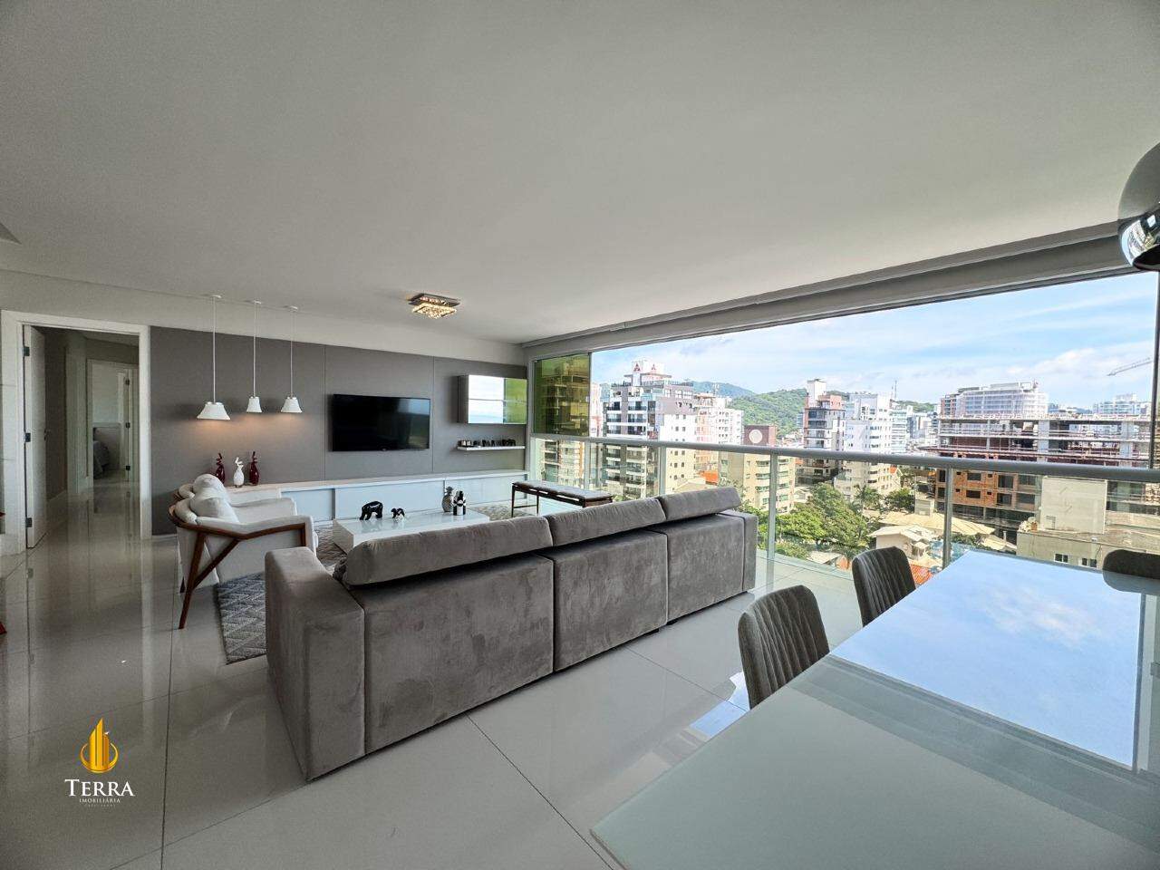 Mirage Residence Praia Brava Apartamento com 4 quartos, Praia Brava: 