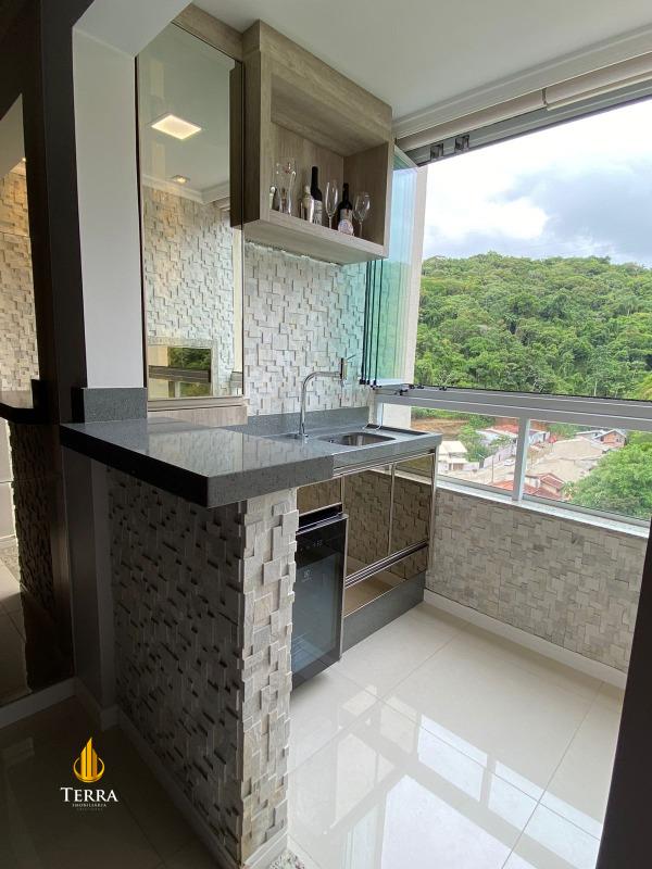 Condomínio Residencial Ile De France Apartamento com 2 quartos, Carvalho: 