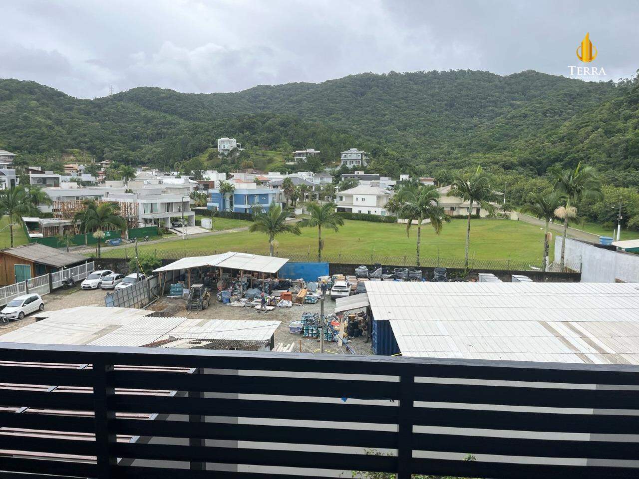 Brava Valley Home Club Apartamento com 3 quartos, Praia Brava: 