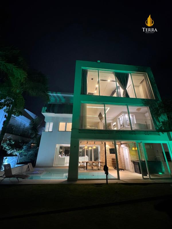 Condomínio Porto Riviera Exclusive Casa em Condomínio com 4 quartos, Praia Brava: