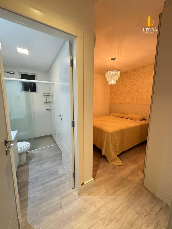 Edifício Barra Tower Apartamento com 4 quartos, Centro: