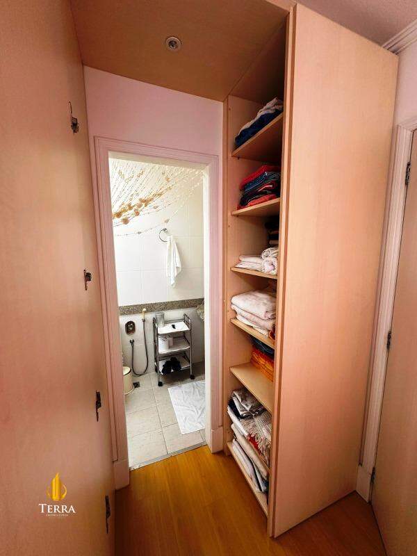 Arthur Fischer Apartamento com 3 quartos, Centro: 