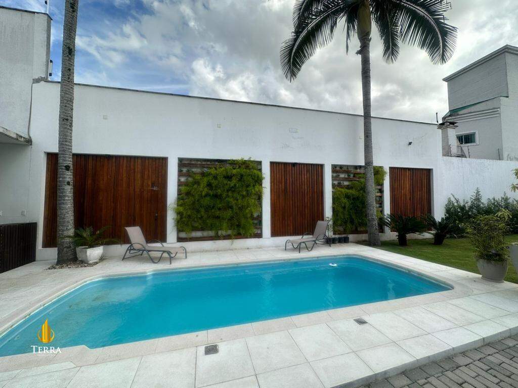  Casa com 3 quartos, Centro: 