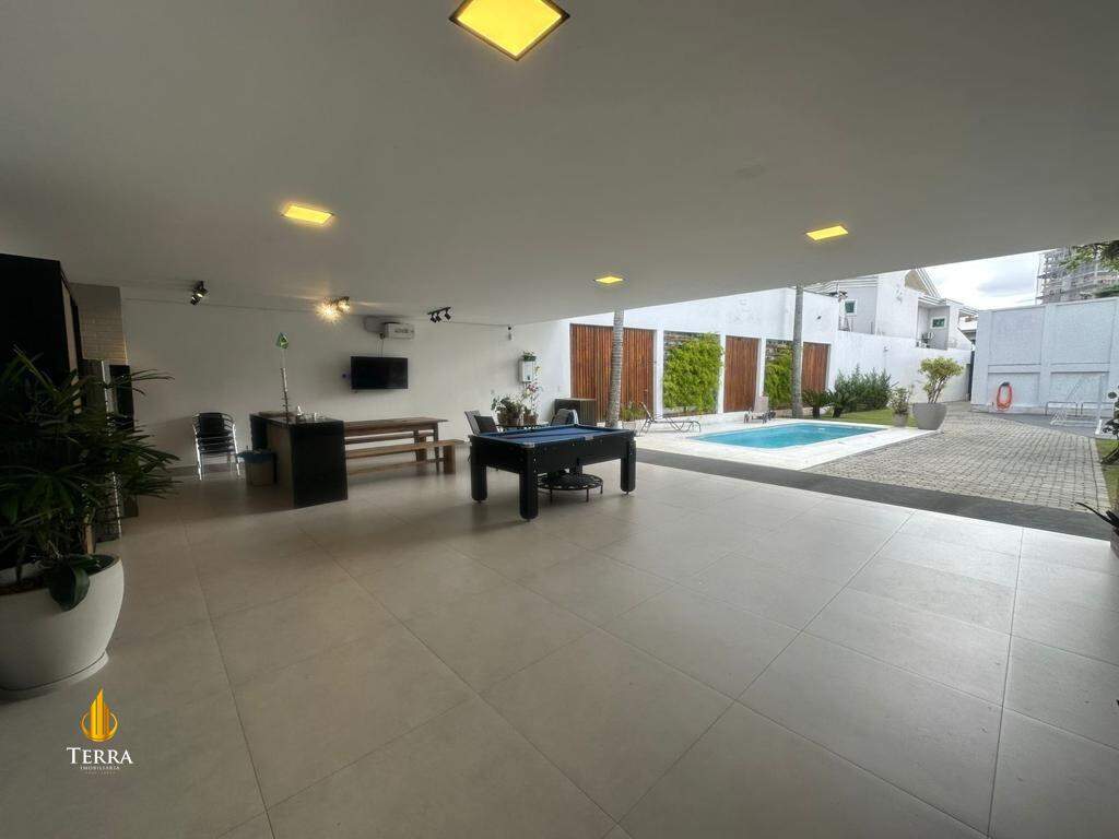  Casa com 3 quartos, Centro: 