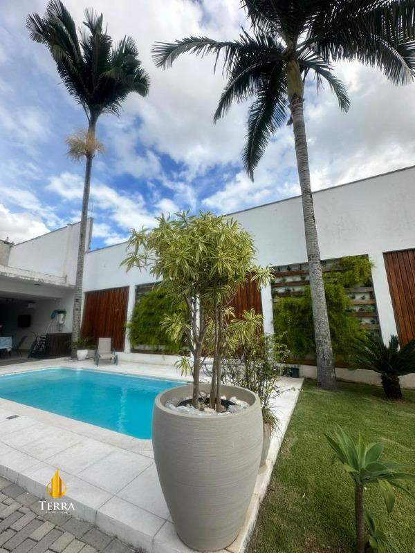  Casa com 3 quartos, Centro: 