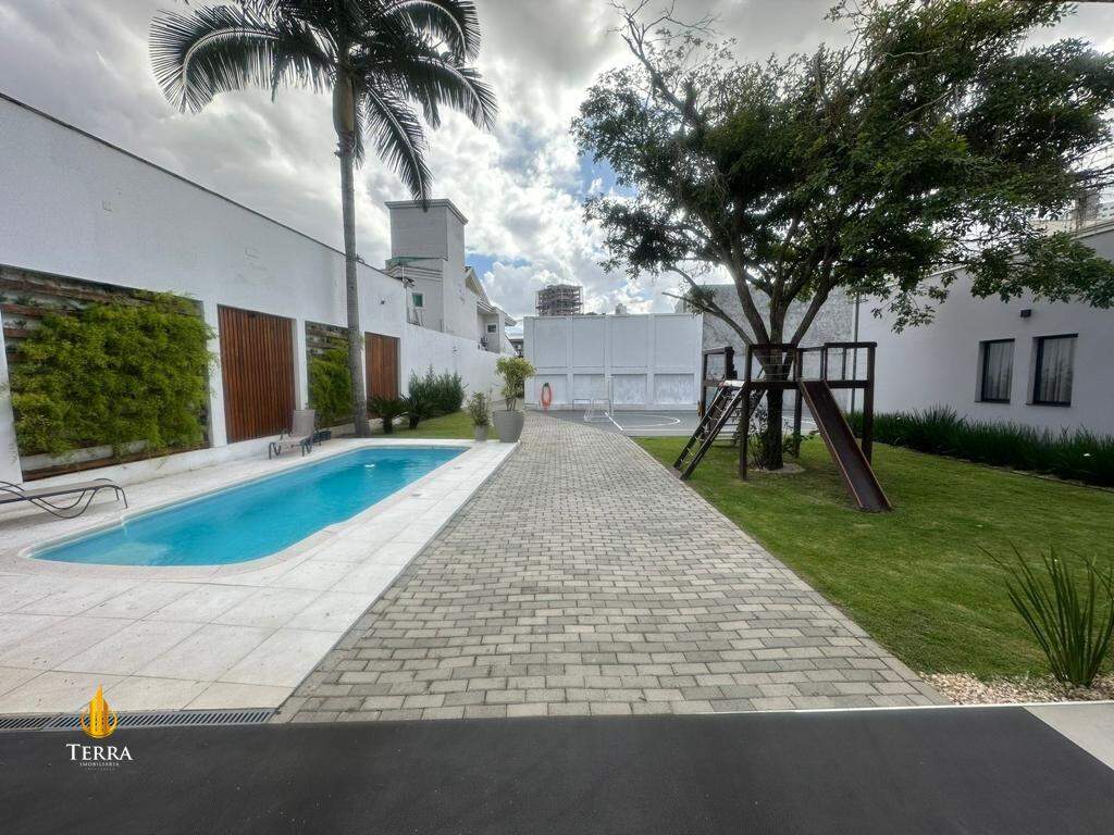  Casa com 3 quartos, Centro: 