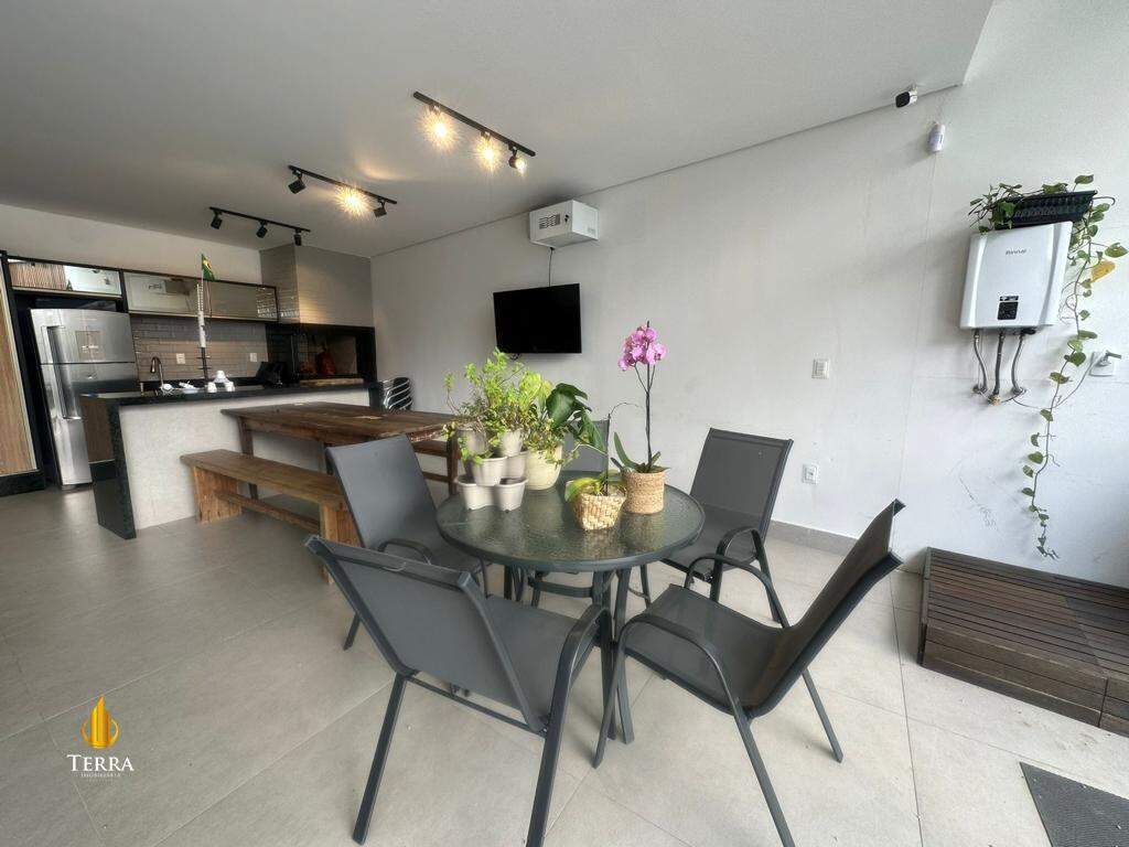  Casa com 3 quartos, Centro: 