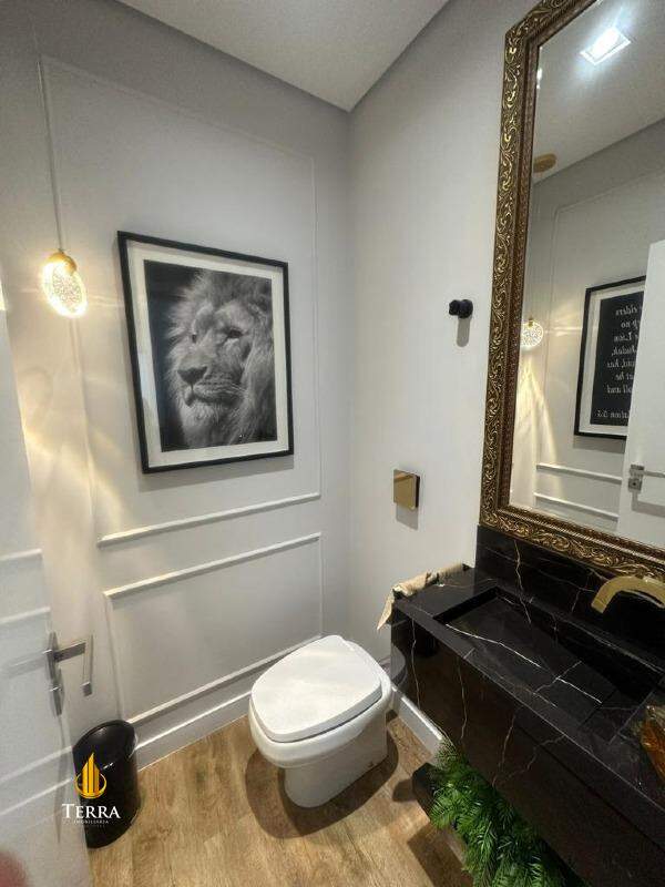  Casa com 3 quartos, Centro: 