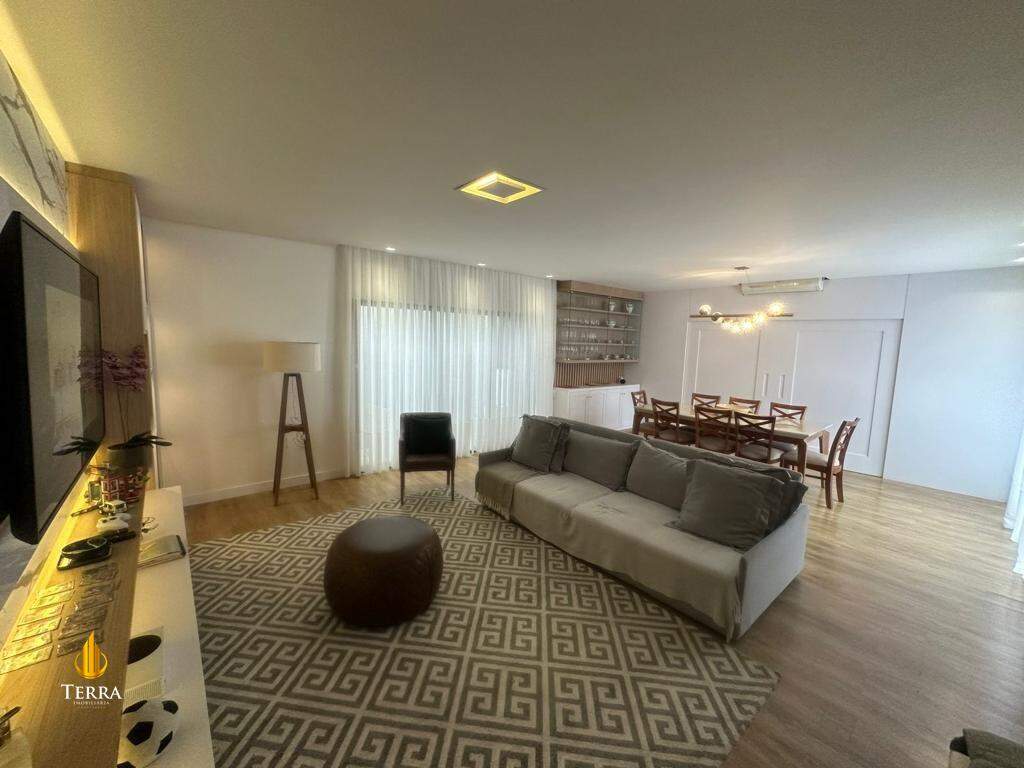 Casa com 3 quartos, Centro: