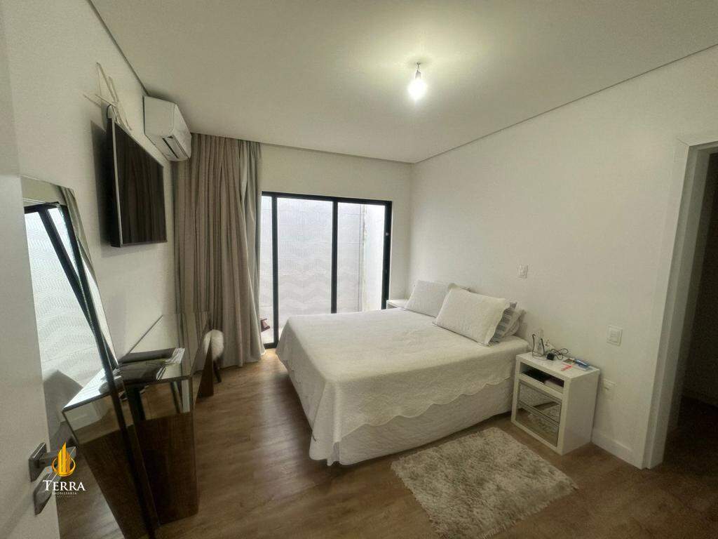  Casa com 3 quartos, Centro: 