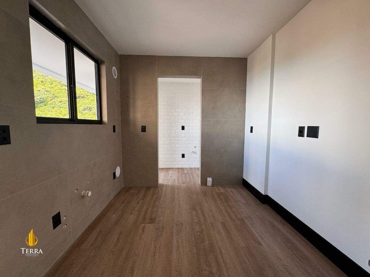 Edifício Serenity Tower Apartamento com 3 quartos, Fazenda: 
