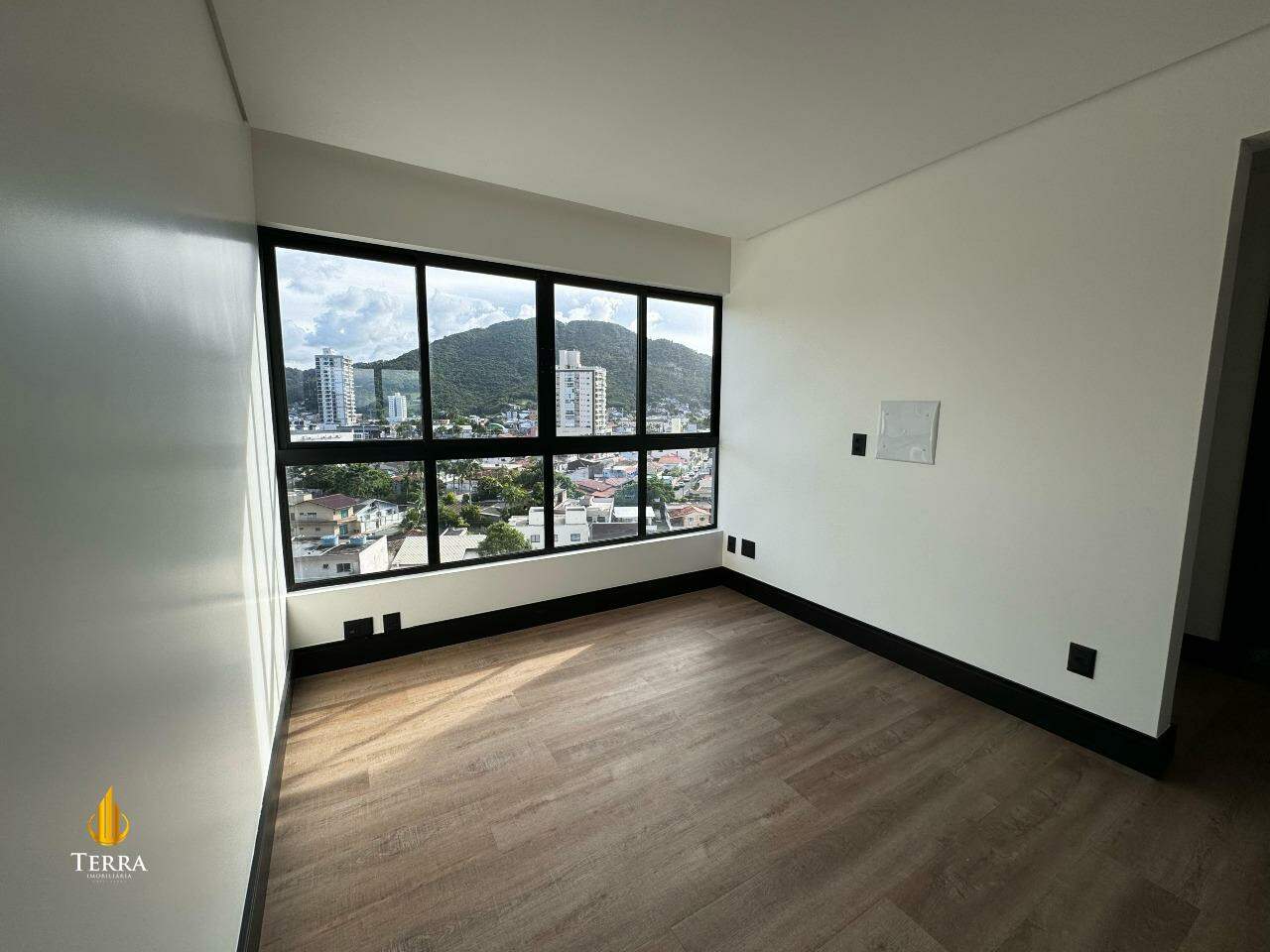 Edifício Serenity Tower Apartamento com 3 quartos, Fazenda: 