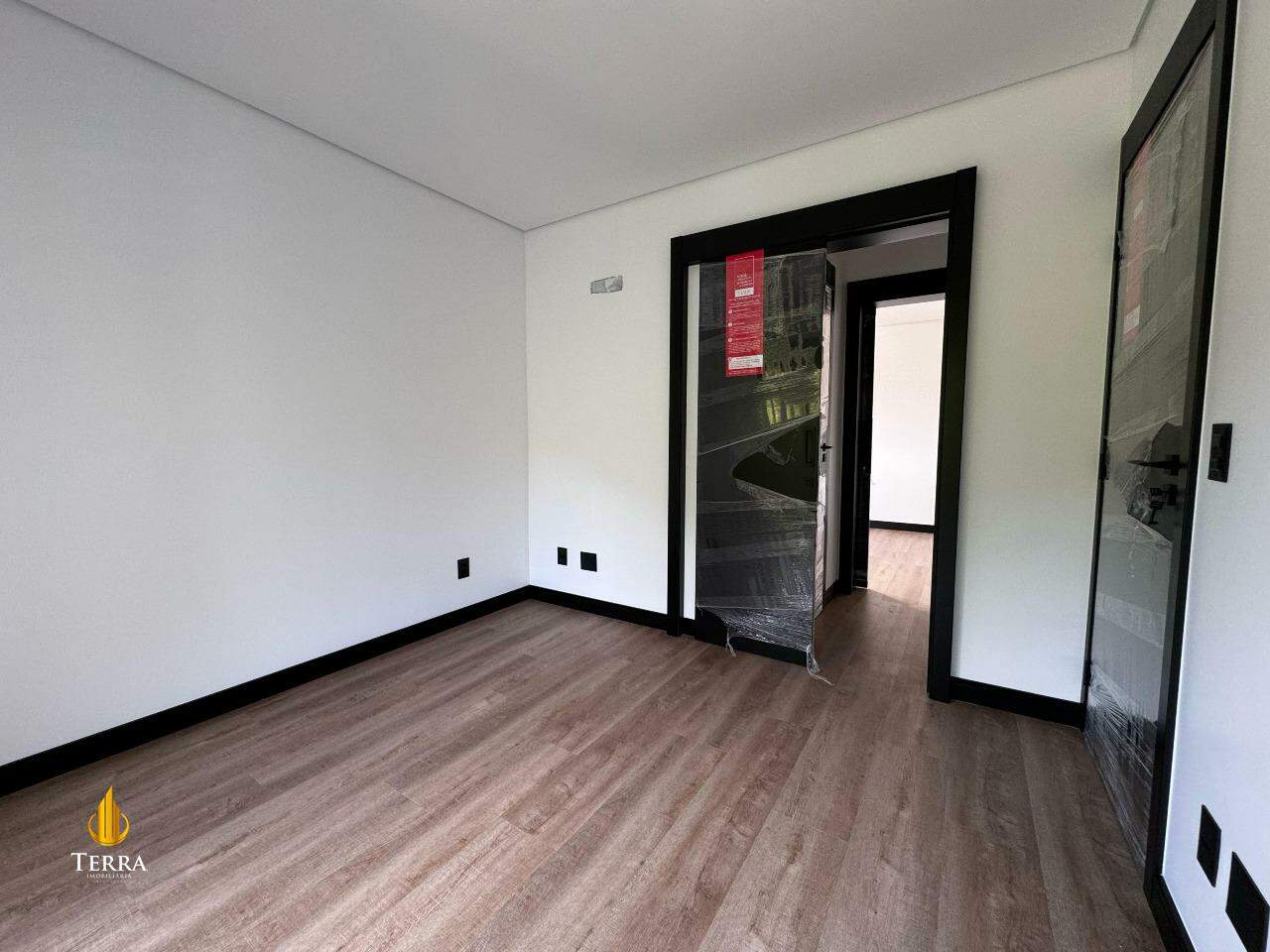 Edifício Serenity Tower Apartamento com 3 quartos, Fazenda: 