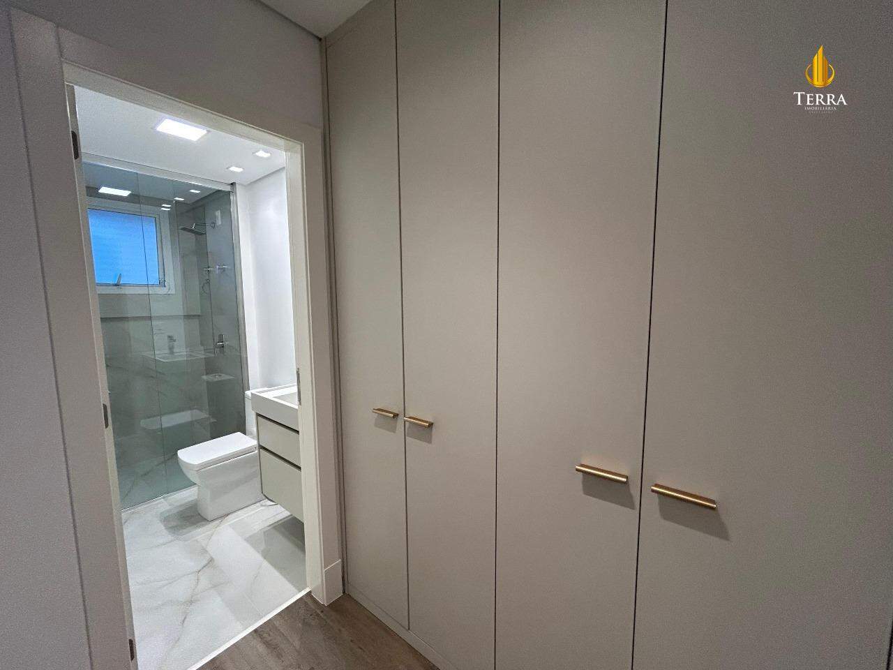Le Blanc Praia Brava Apartamento com 4 quartos, Praia Brava: 