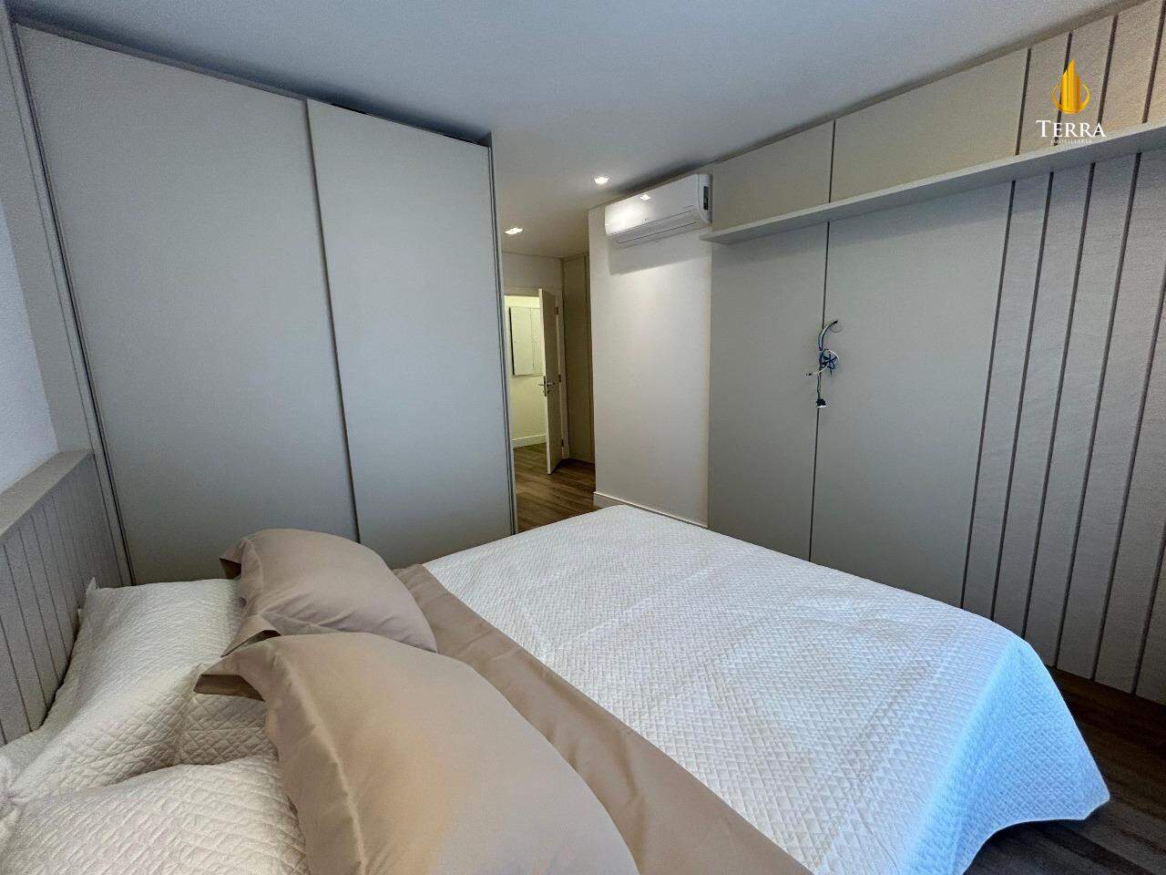 Le Blanc Praia Brava Apartamento com 4 quartos, Praia Brava: 