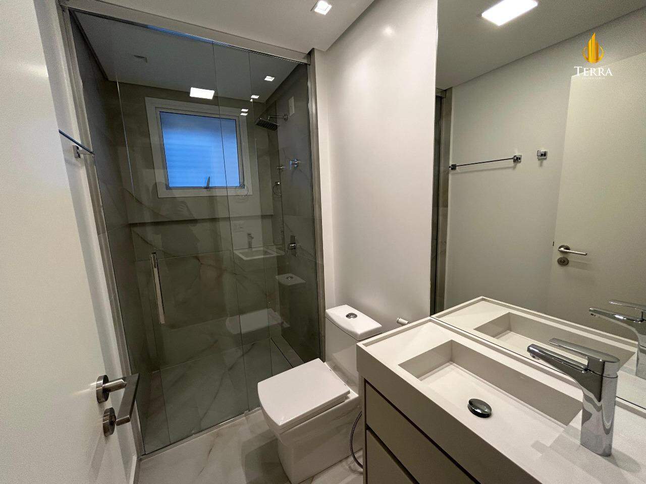Le Blanc Praia Brava Apartamento com 4 quartos, Praia Brava: 
