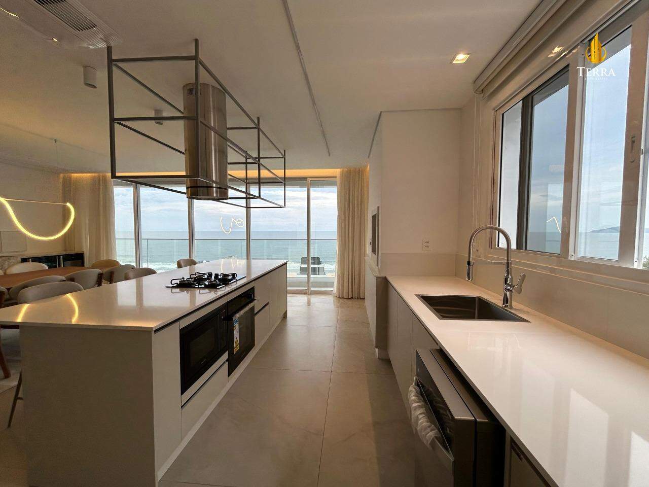 Le Blanc Praia Brava Apartamento com 4 quartos, Praia Brava: 