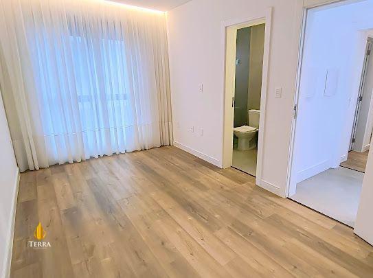 Residencial Ilha de Maui Apartamento com 2 quartos, Praia Brava: 