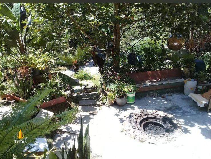  Terreno com , Praia do Estaleiro: 