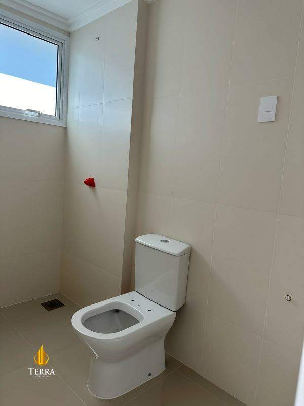 Magnifique Tower Residence Apartamento com 3 quartos, Centro: 