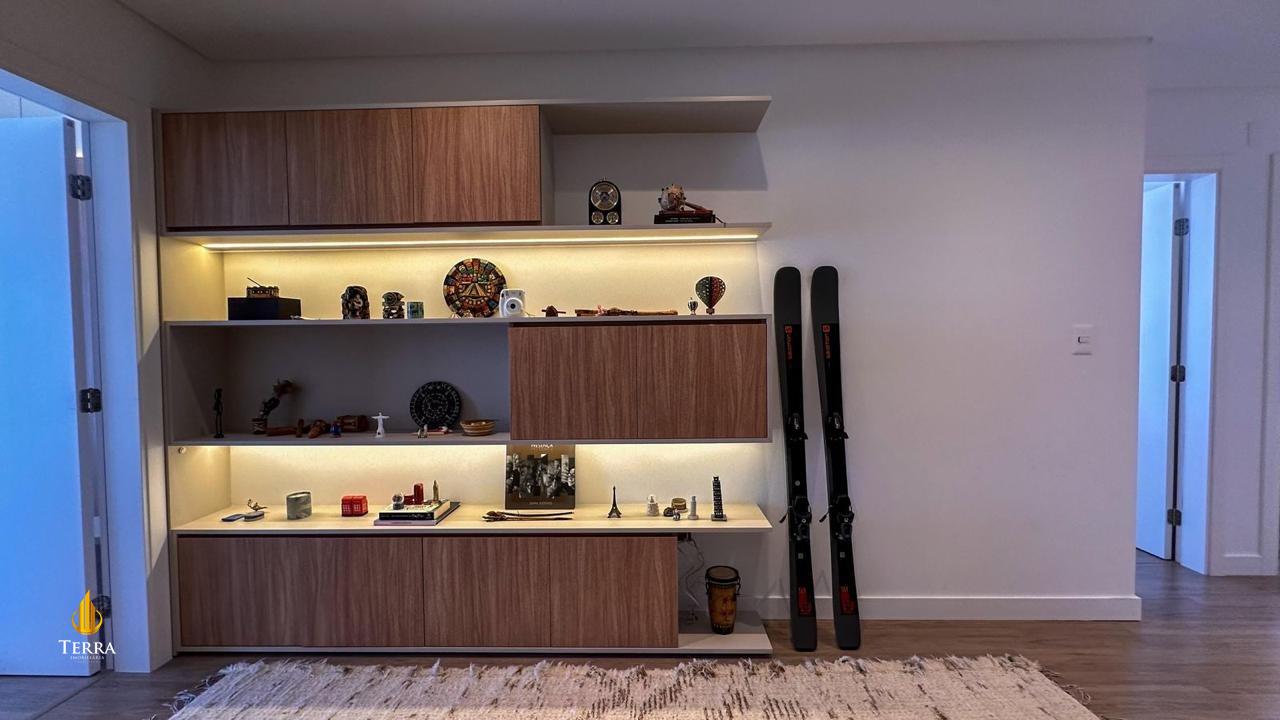 Edifício Dresden Residence Cobertura com 4 quartos, Centro: