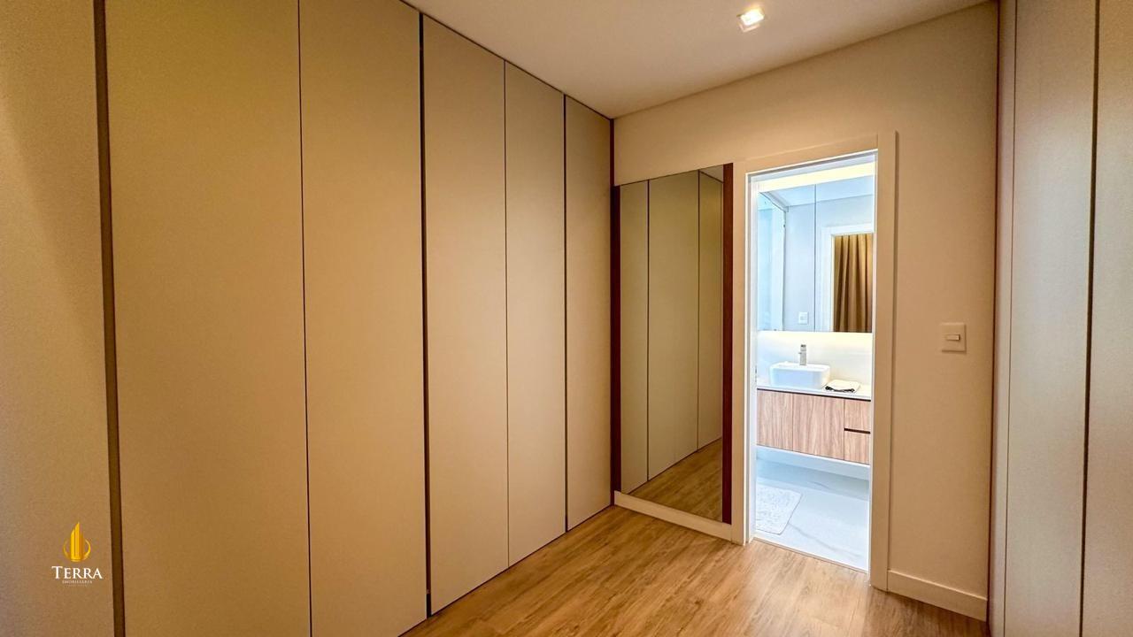 Edifício Dresden Residence Cobertura com 4 quartos, Centro: