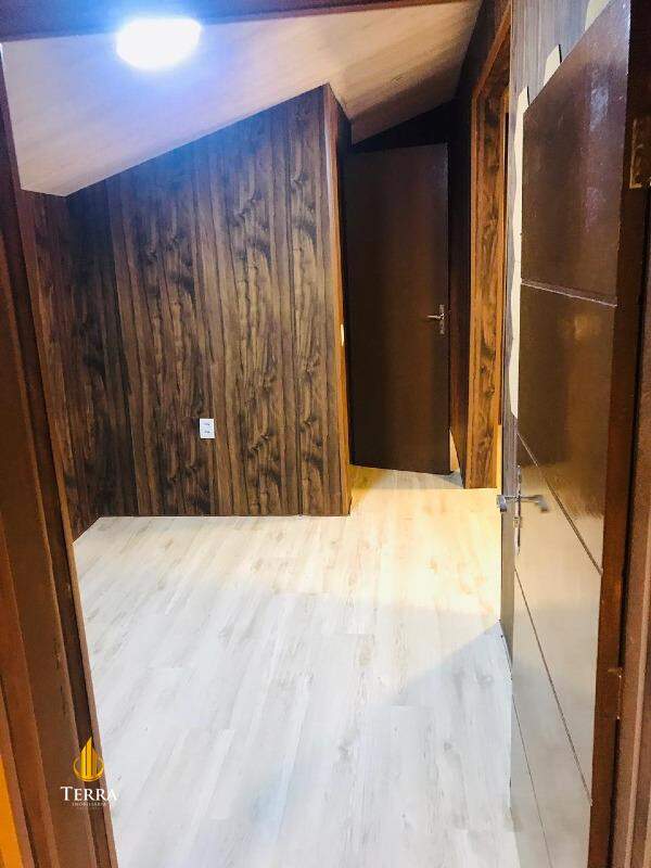  Casa com 3 quartos, Santa Regina: 