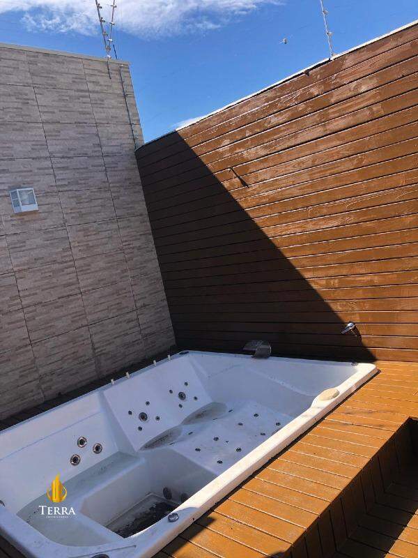  Casa com 3 quartos, Santa Regina: 