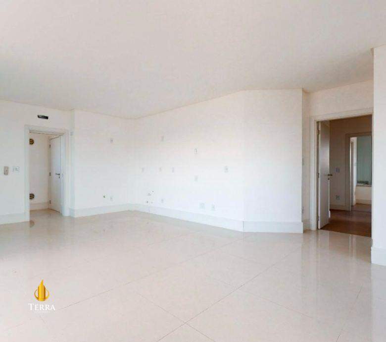 Edifício San Gennaro Apartamento com 3 quartos, Centro: 