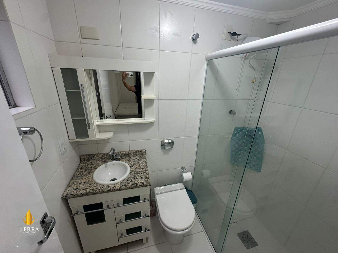 Edifício Dona Henriqueta Apartamento com 2 quartos, Centro: 
