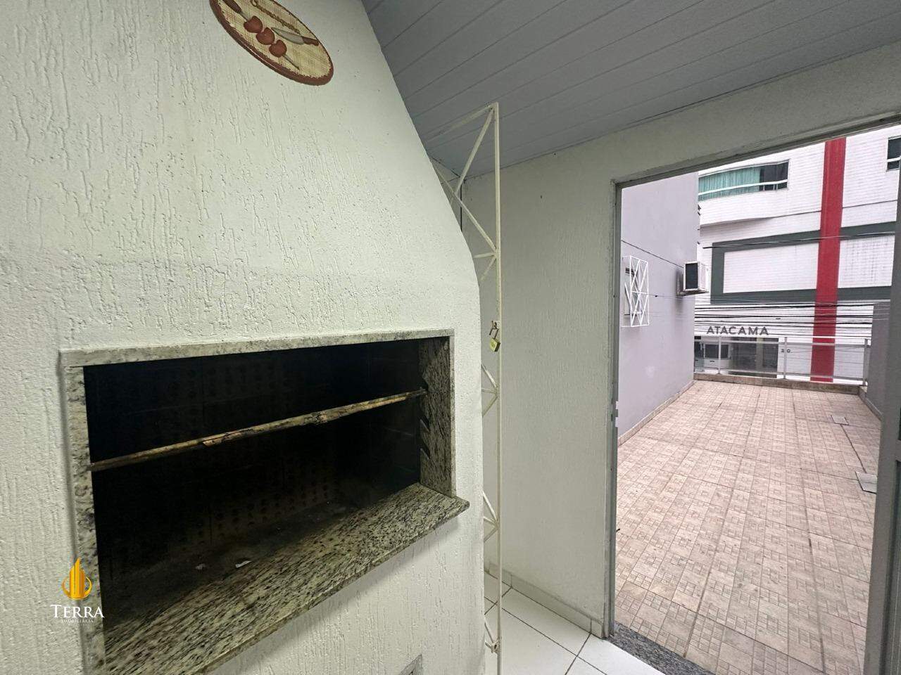 Edifício Dona Henriqueta Apartamento com 2 quartos, Centro: 