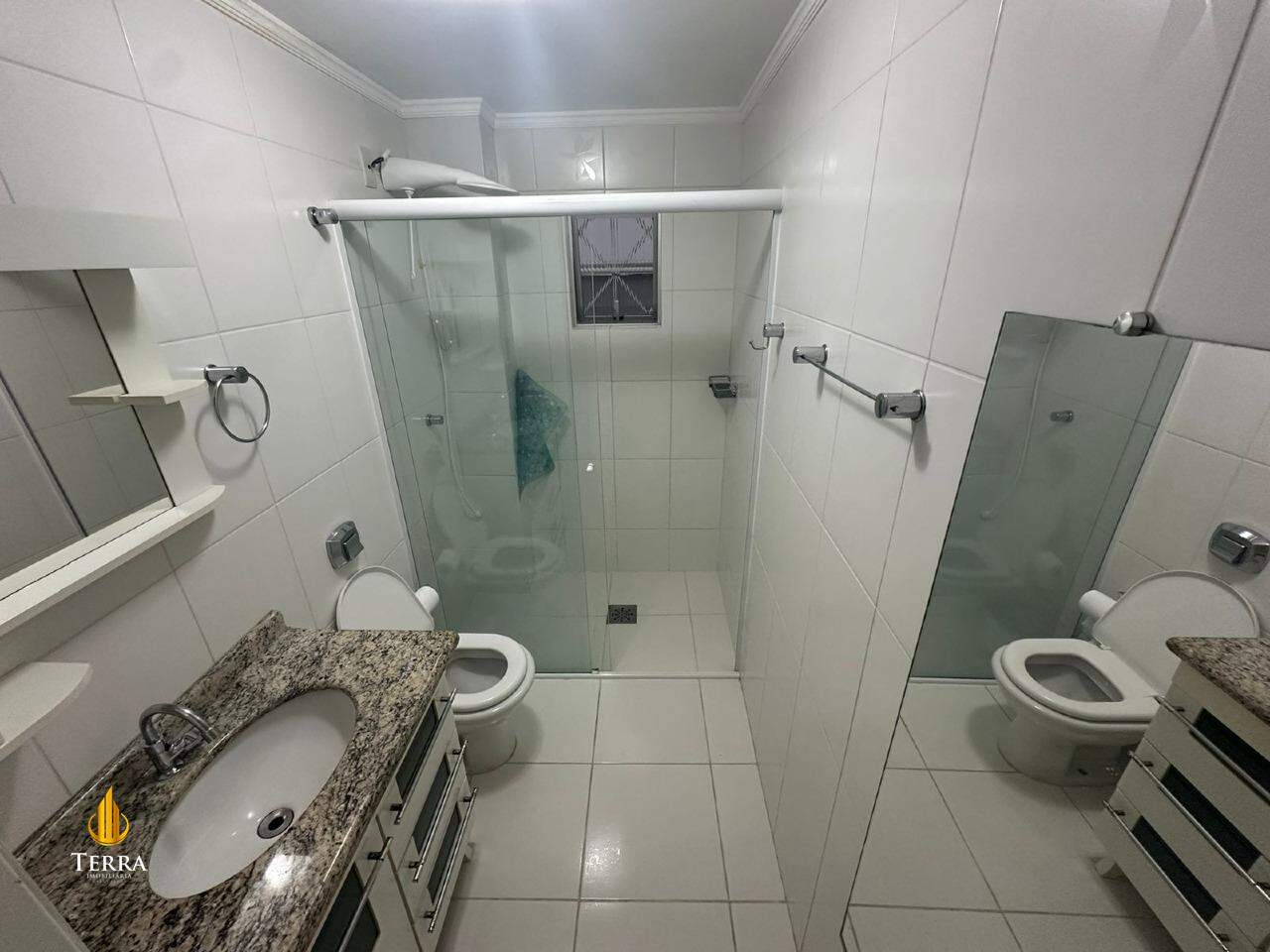 Edifício Dona Henriqueta Apartamento com 2 quartos, Centro: 
