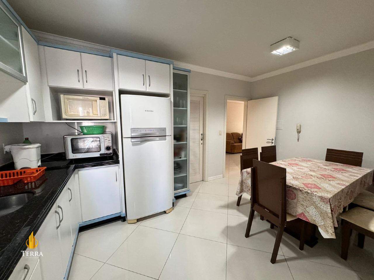 Edifício Aconcagua Apartamento com 3 quartos, Centro: 
